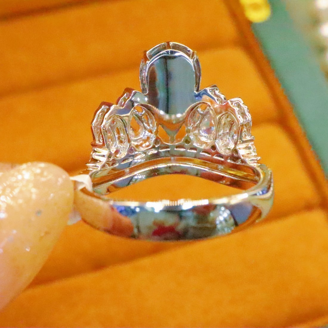 14k Gold 2.80 Ctw Natural Sapphire & Diamond Ring - 4