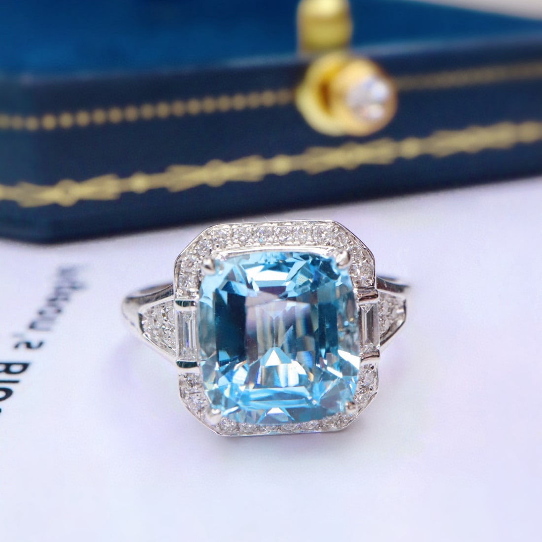 14k Gold 3.13 Ctw Natural Aquamarine & Diamond Ring - 4