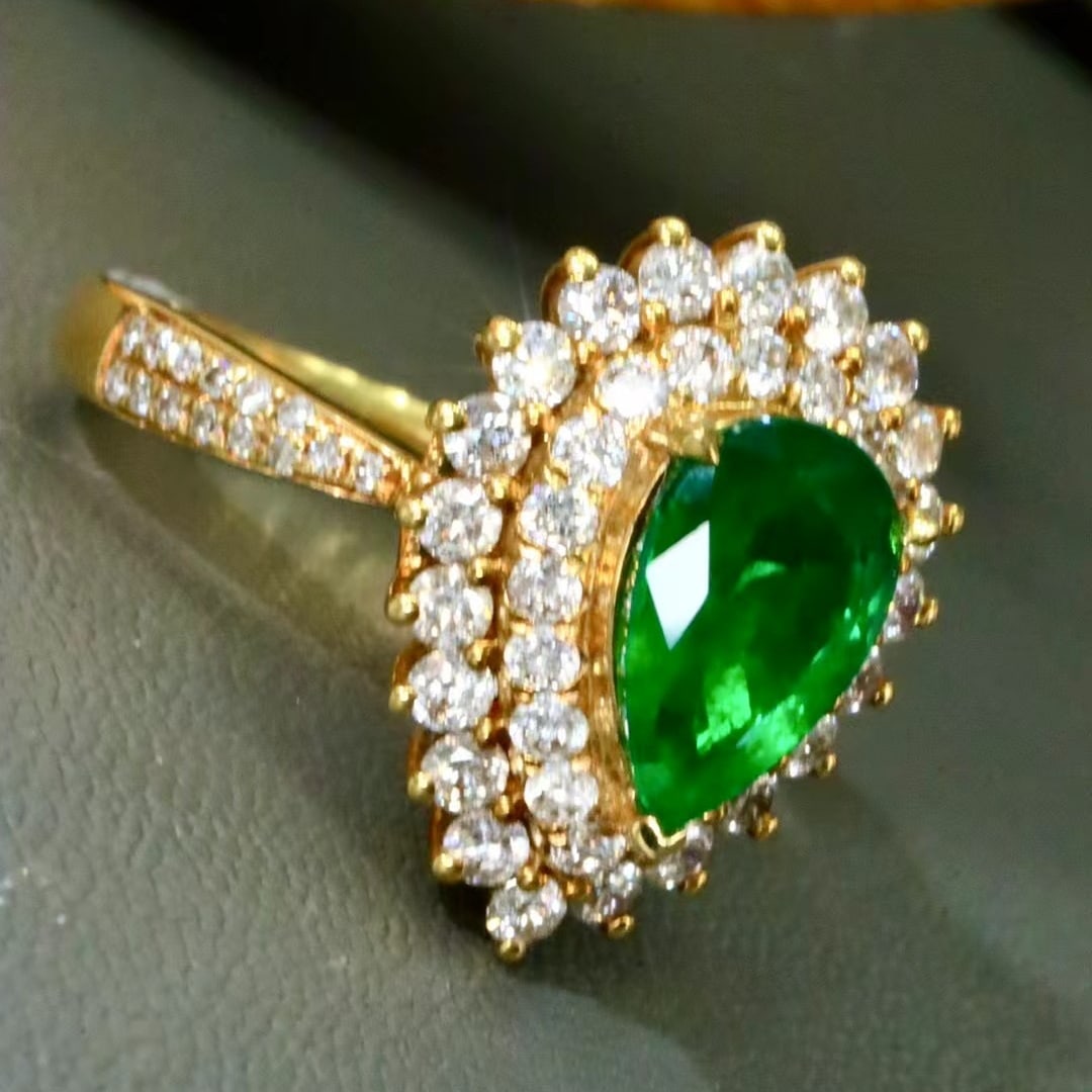 14k Gold 2.37 Ctw Vivid Green Natural Emerald & Diamond Ring - 3