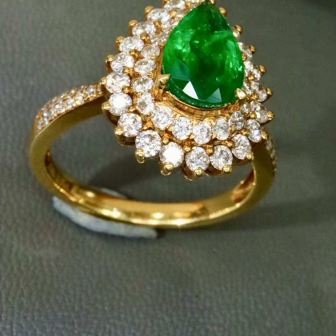 14k Gold 2.37 Ctw Vivid Green Natural Emerald & Diamond Ring - 4