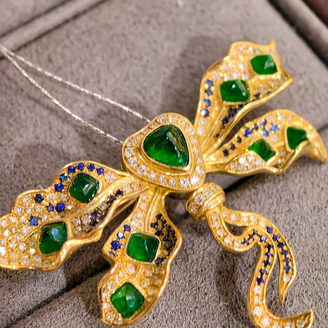 14k Gold 5.25 Ctw Vivid Green Natural Emerald & Diamond Brooch/pendant( Without Chain ) - 6
