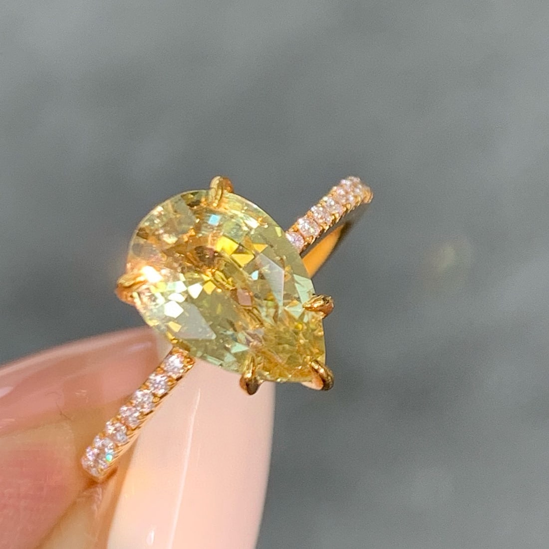 14k Gold 2.27 Ct Natural Chrysoberyl & Diamond Ring - 4