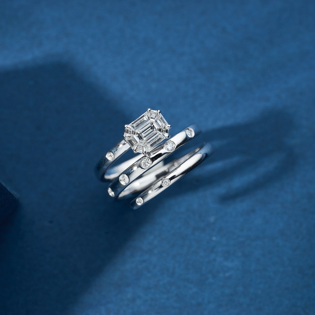 14k Gold 0.55 Ctw Natural H Diamond Ring: Ref:230986387 // gold content:14k gold // ring size:7. 25us // // main gemstone:diamond // shape:multiply // carat weight:0. 46ct // clarity grade:vs-si // color:h // treatment:natural // // adjacent
