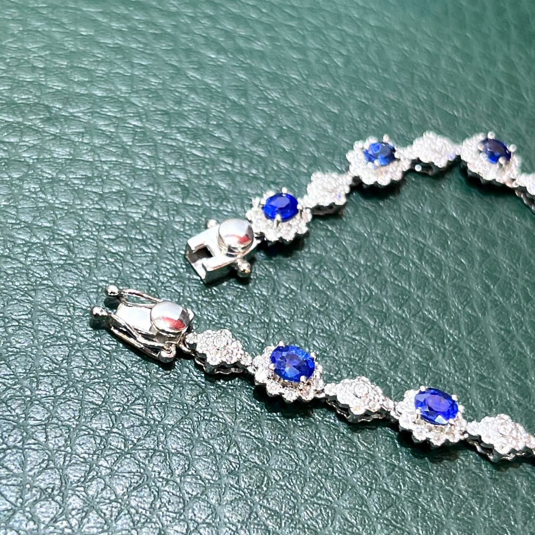 14k Gold 3.21 Ctw Natural Sapphire & Diamond Bracelet - 5