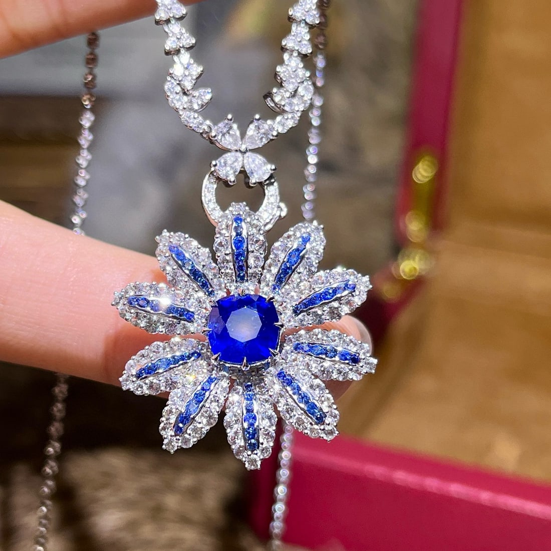 14k Gold 2.03 Ct Natural Sapphire & Sapphire & Sapphire Pendant( Without Chain ): Ref:230986407 // gold content:14k gold // main gemstone:sapphire // shape:cushion // carat weight:2. 03ct // color:blue // treatment:natural // // adjacent gemstone 2 : sapphire // number of stones:13