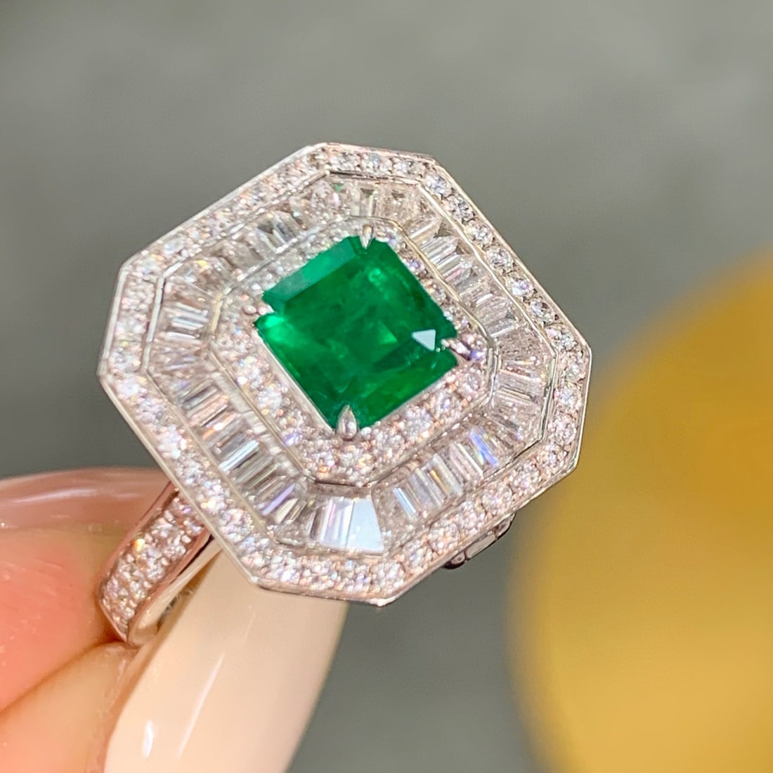 14k Gold 2.09 Ctw Vivid Green Natural Emerald & Diamond Ring/pendant( Without Chain ) - 2