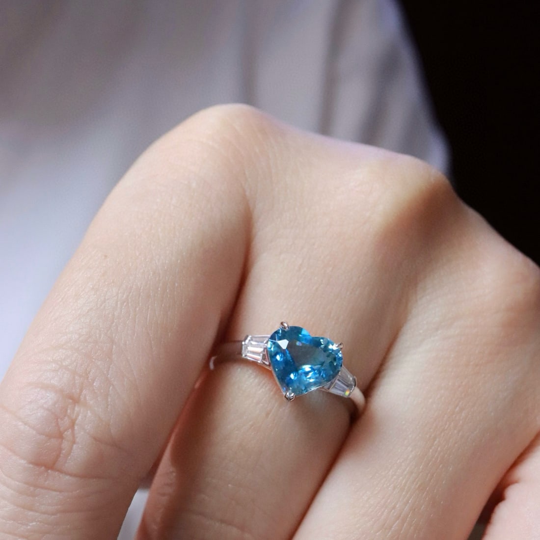 14k Gold 2.05 Ctw Natural Aquamarine & Diamond Ring - 5