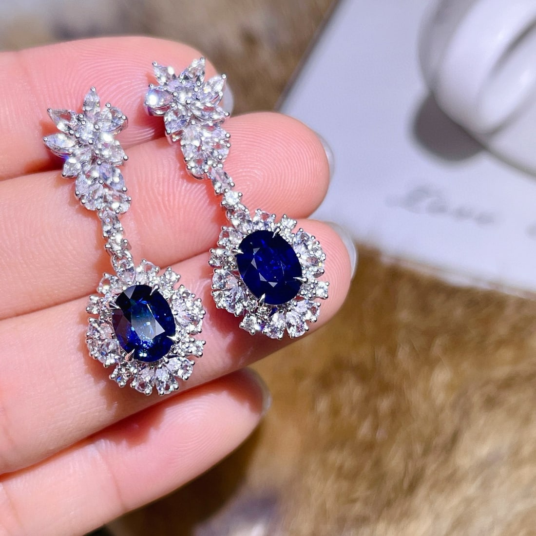 14k Gold 7.00 Ctw Natural Sapphire & Sapphire Earrings - 5