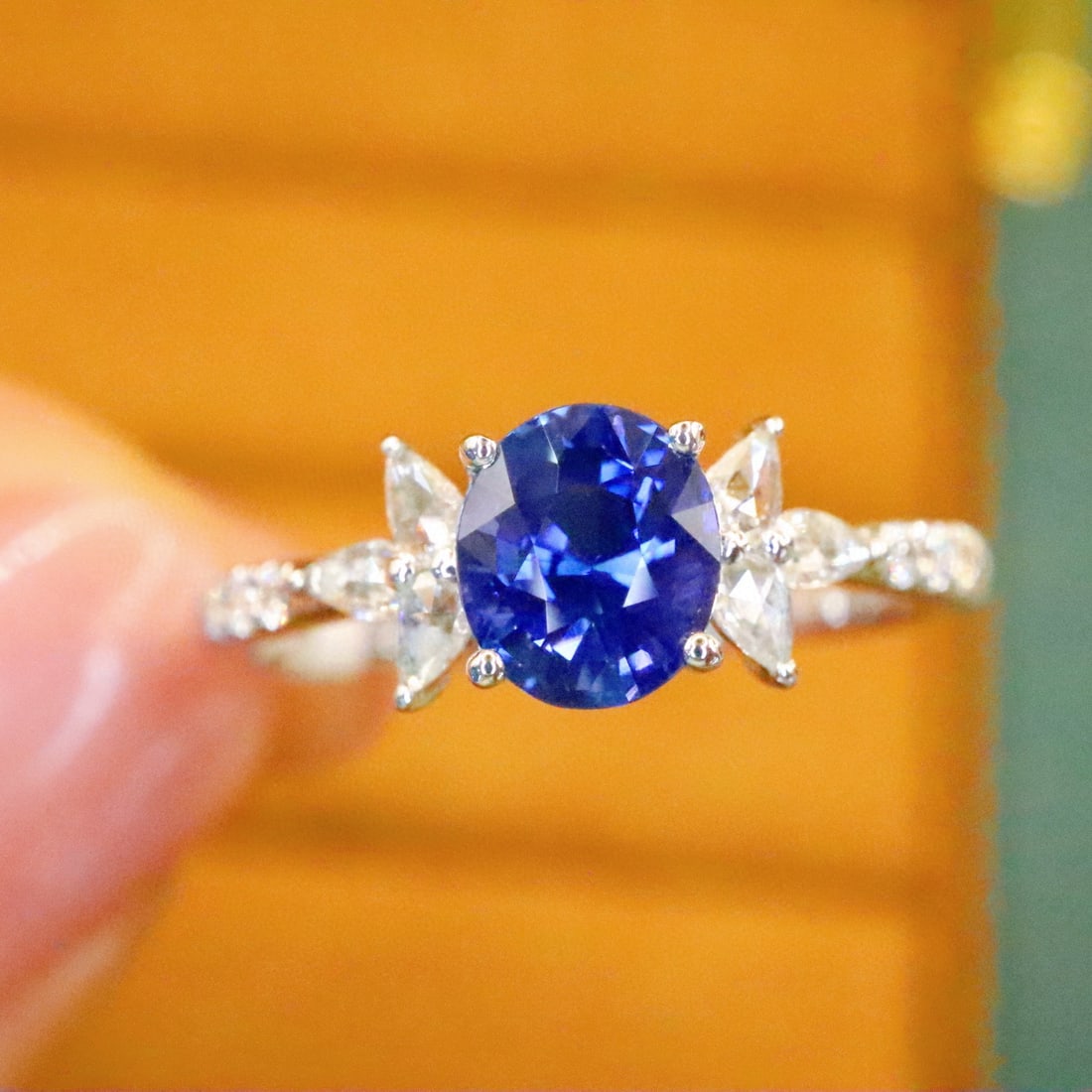 14k Gold 1.19 Ctw Natural Sapphire & Diamond Ring: Ref:230986426 // gold content:14k gold // ring size:7. 25us // // main gemstone:sapphire // shape:oval // carat weight:1. 02ct // color:royal blue // treatment:natural // // adjacent gemstone 2 : diam