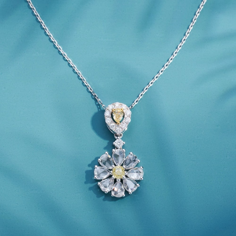 14k Gold 1.06 Ct Natural Color Diamond Pendant( Without Chain ): Ref:230986428 // gold content:14k gold // main gemstone:diamond // shape:multiply // carat weight:1. 06ct // clarity grade:vs-si // color:color // treatment:natural // Condition: New Low Estimate: