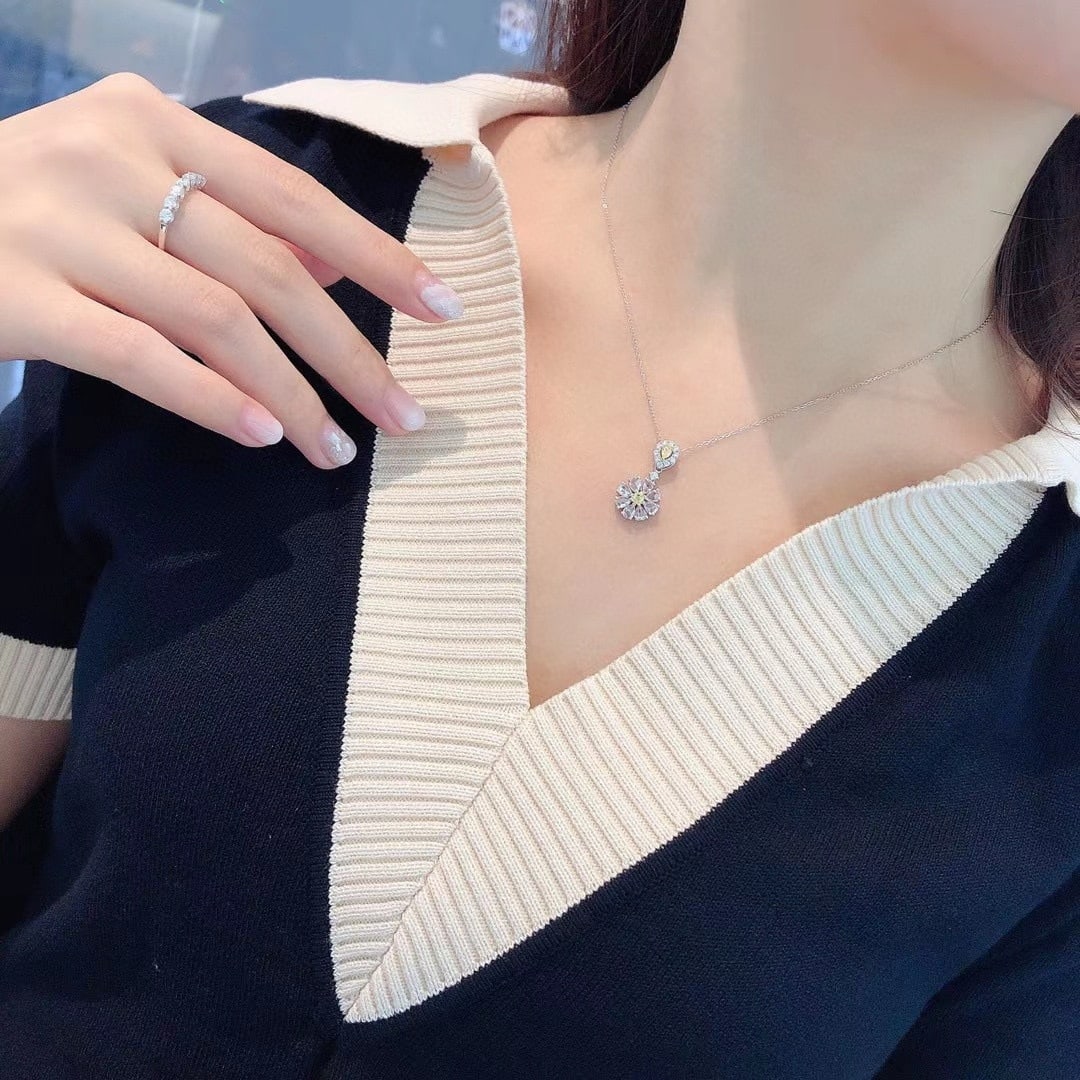 14k Gold 1.06 Ct Natural Color Diamond Pendant( Without Chain ) - 2