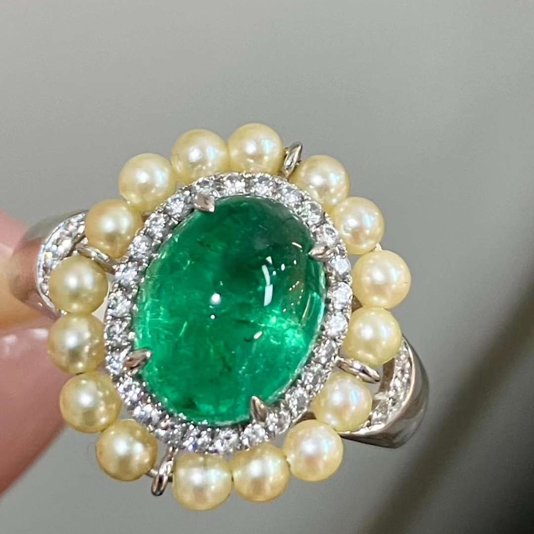 14k Gold 2.65 Ctw Vivid Green Natural Emerald & Diamond Ring - 3