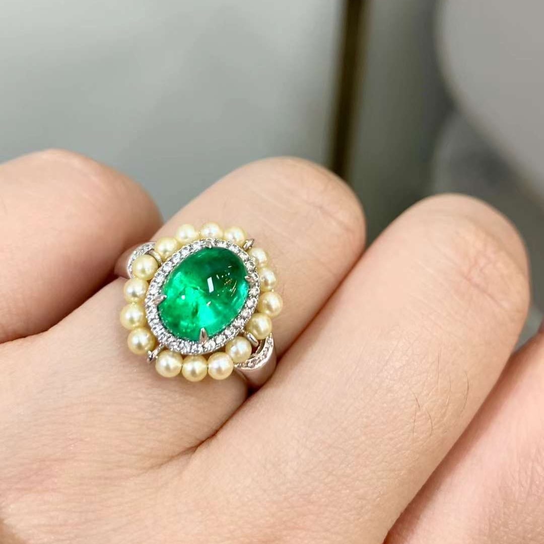 14k Gold 2.65 Ctw Vivid Green Natural Emerald & Diamond Ring - 4