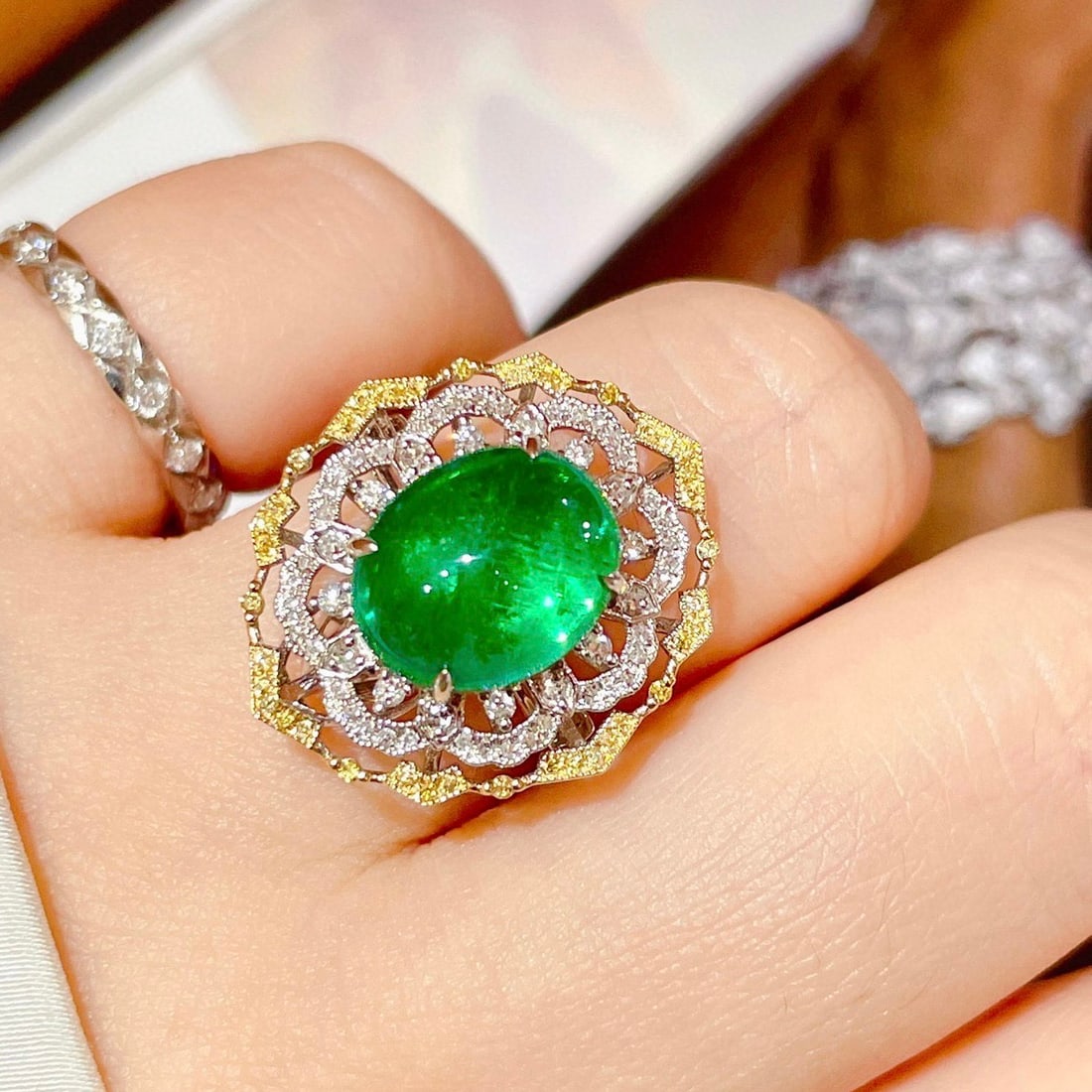 14k Gold 5.98 Ctw Vivid Green Natural Emerald & Diamond Ring/pendant( Without Chain ) - 3