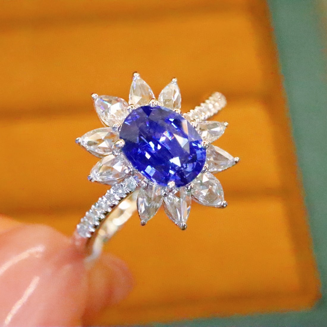 14k Gold 1.54 Ctw Natural Sapphire & Diamond Ring: Ref:230986446 // gold content:14k gold // ring size:7. 25us // // main gemstone:sapphire // shape:oval // carat weight:1. 12ct // color:cornflower blue // treatment:natural // // adjacent gemstone 2 :