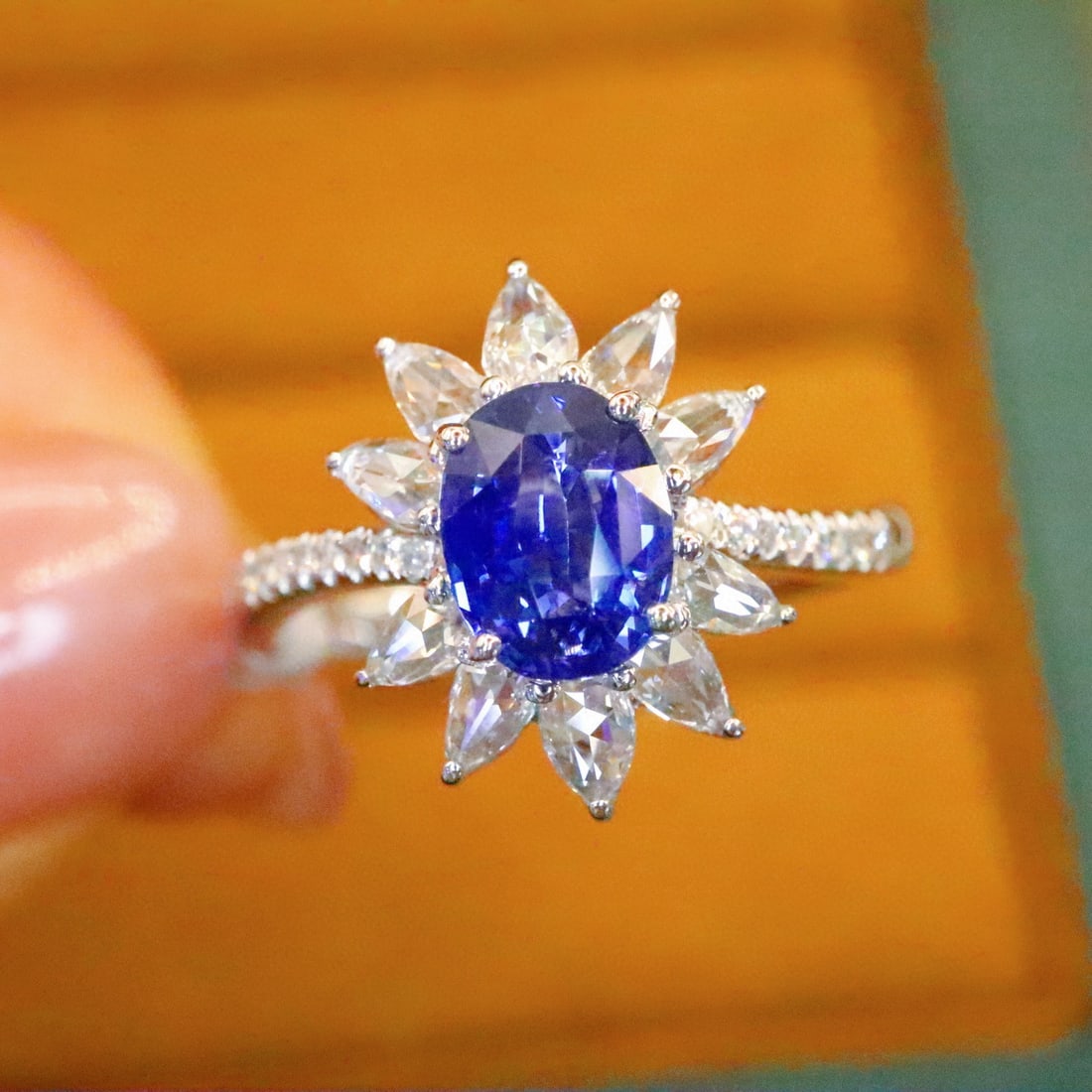 14k Gold 1.54 Ctw Natural Sapphire & Diamond Ring - 5