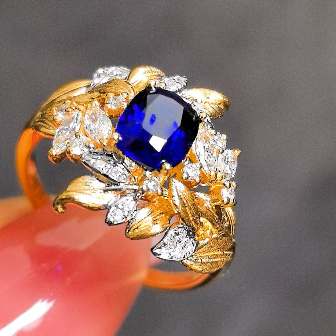 14k Gold 1.75 Ctw Natural Sapphire & Diamond Ring - 6
