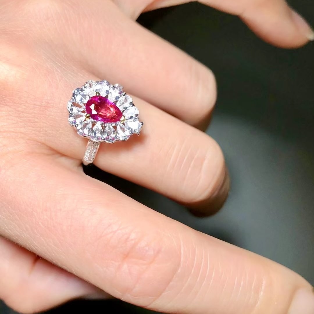14k Gold 1.10 Ctw Natural Padparadscha Sapphire & Diamond Ring - 6