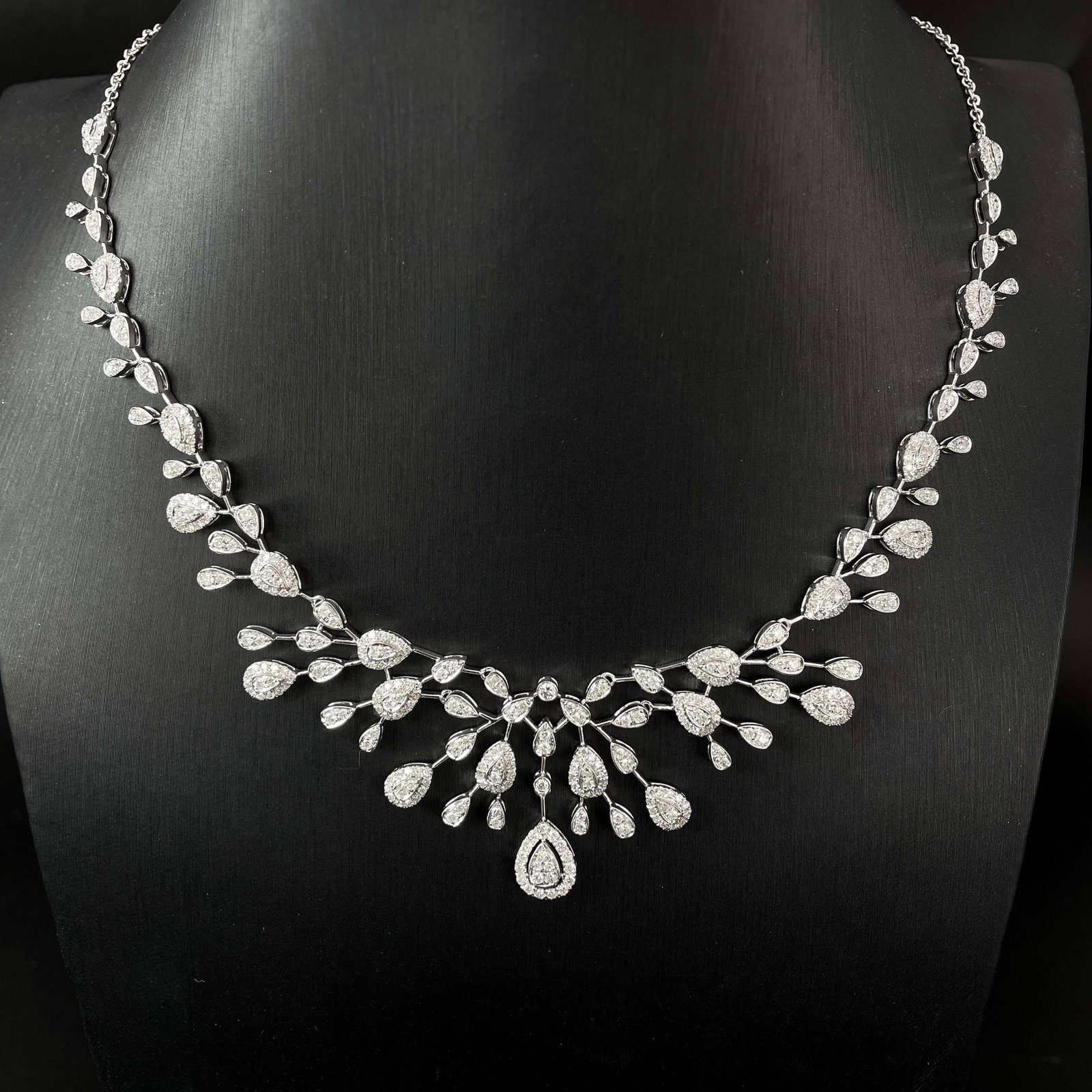 14k Gold 3.56 Ct Natural H Diamond Necklace - 2