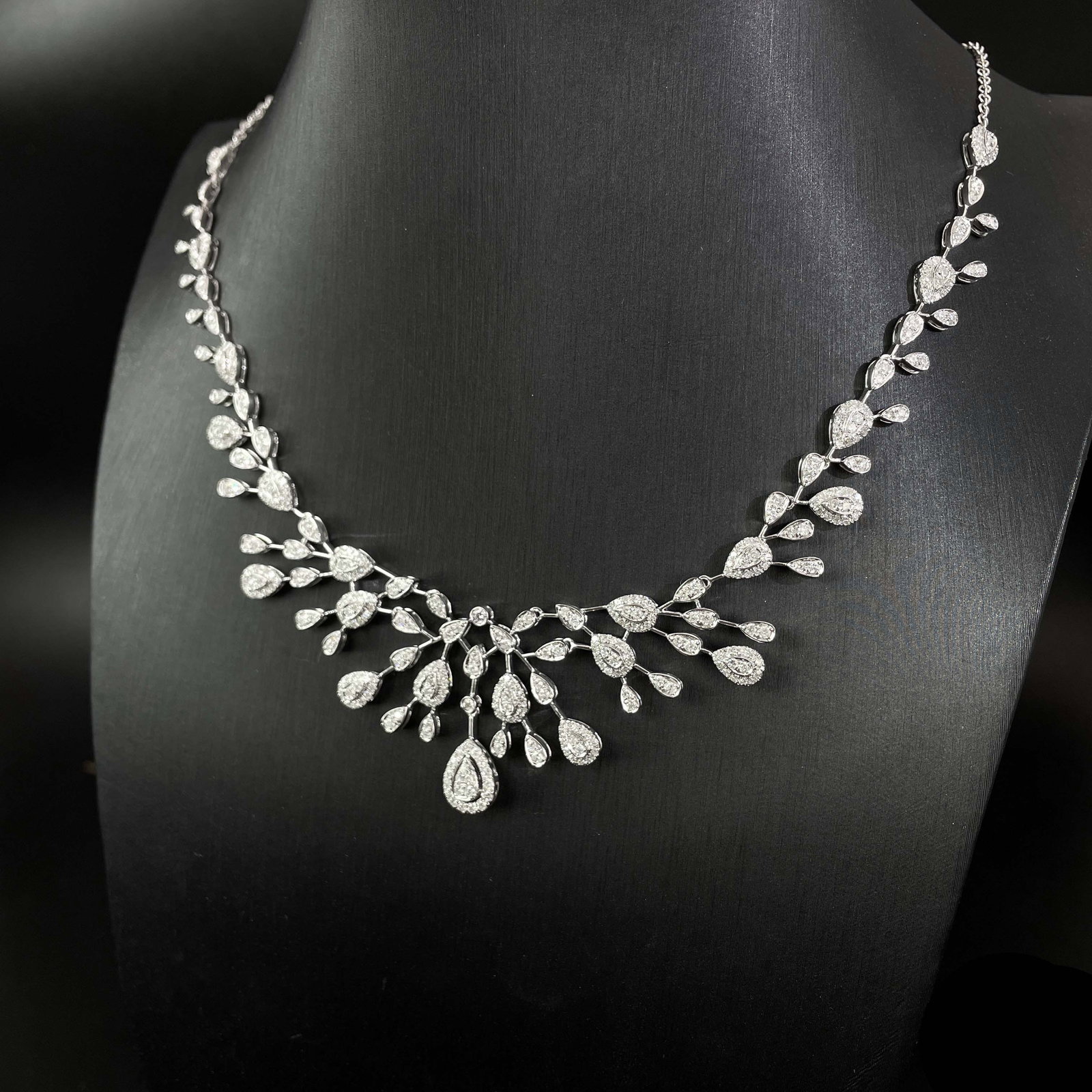 14k Gold 3.56 Ct Natural H Diamond Necklace - 4
