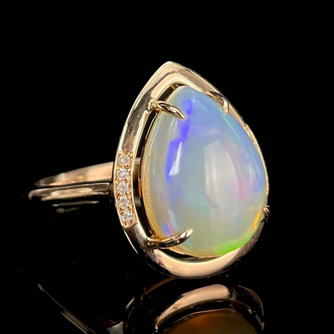 14k Gold 2.6 Ct Natural Opal & Diamond Ring - 2
