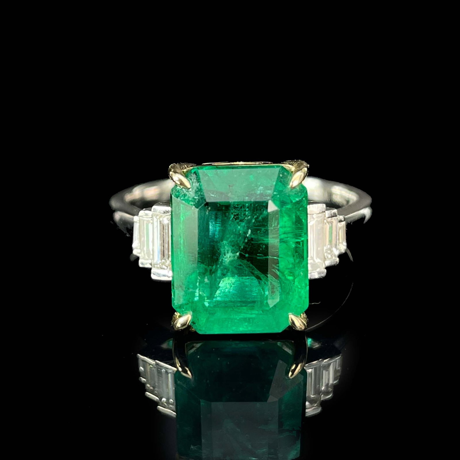 14k Gold 5.07 Ctw Natural Emerald & Diamond Ring - 6