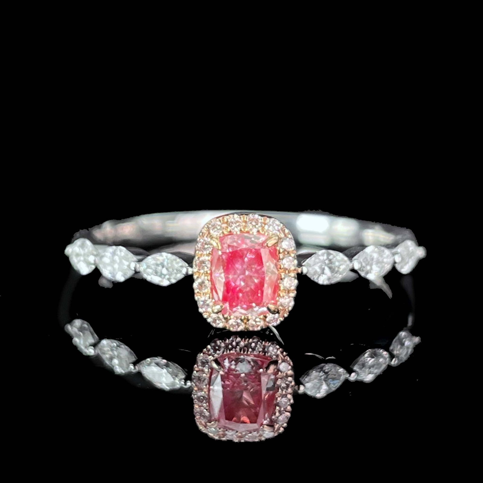14k Gold 0.50 Ctw Natural Pink Diamond & Diamond Ring: Ref:230987018 // gold content:14k gold // ring size:7. 25us // // main gemstone:pink diamond // shape:cushion // carat weight:0. 27ct // color:pink // treatment:natural // cut grade:g // // adjacent g