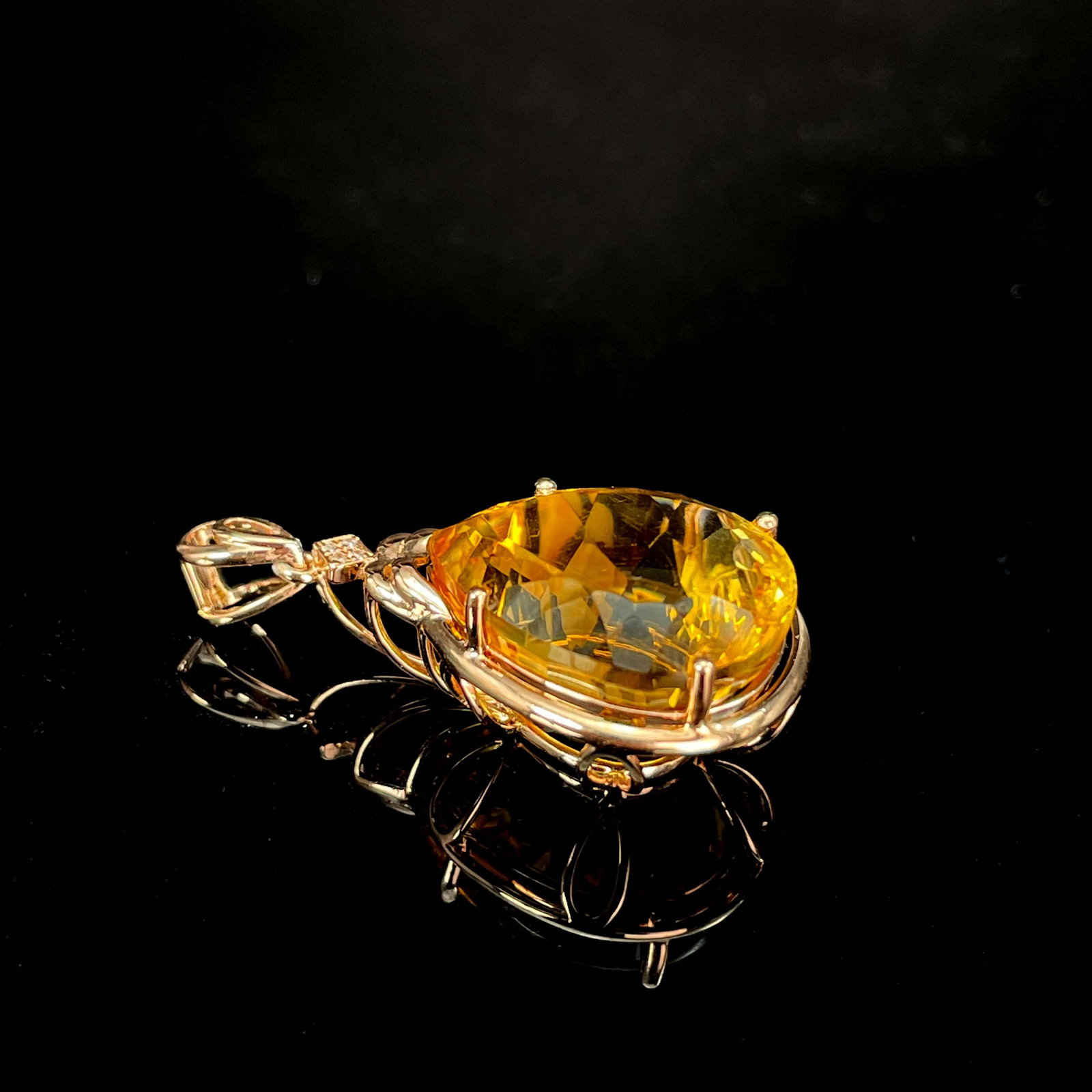 14k Gold 11.362 Ctw Natural Citrine & Diamond Pendant( Without Chain ) - 4