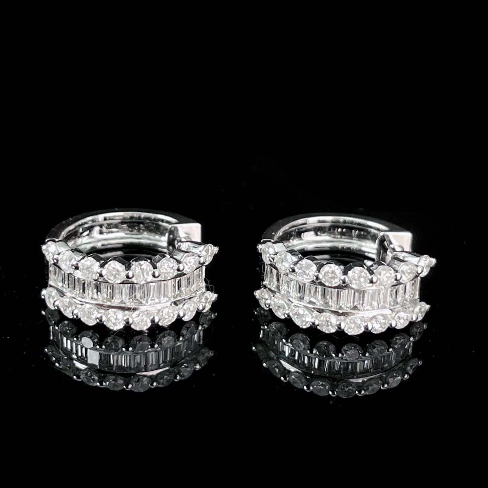 14k Gold 0.90 Ct Natural H Diamond Earrings - 2