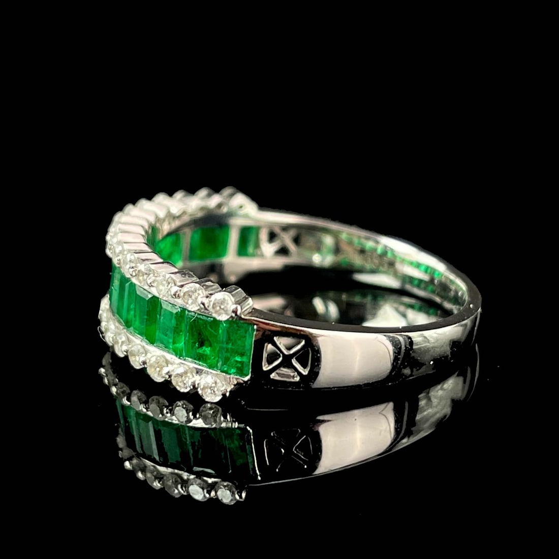 14k Gold 1.10 Ctw Natural Emerald & Diamond Ring - 3