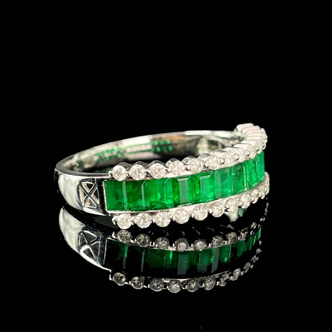 14k Gold 1.10 Ctw Natural Emerald & Diamond Ring - 5