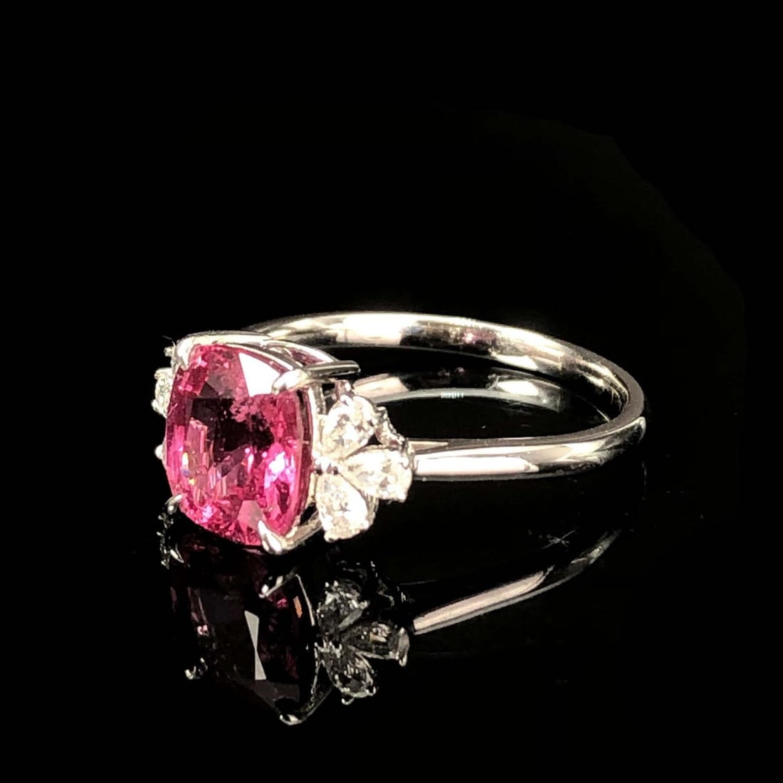 14k Gold 2.04 Ctw Natural Spinel & Diamond Ring - 3