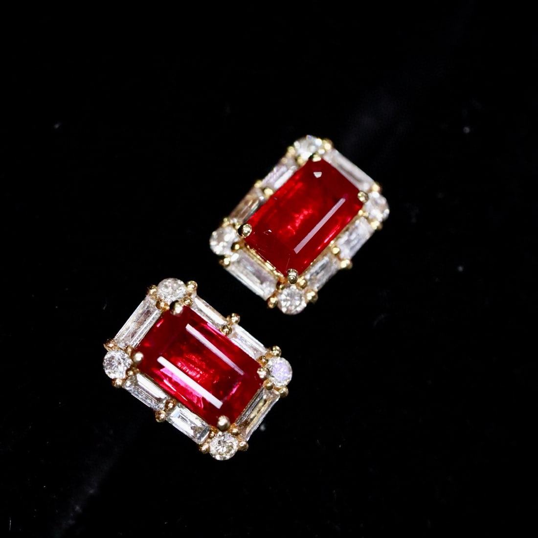 14k Gold 1.05 Ctw Natural Ruby & Diamond Earrings - 2