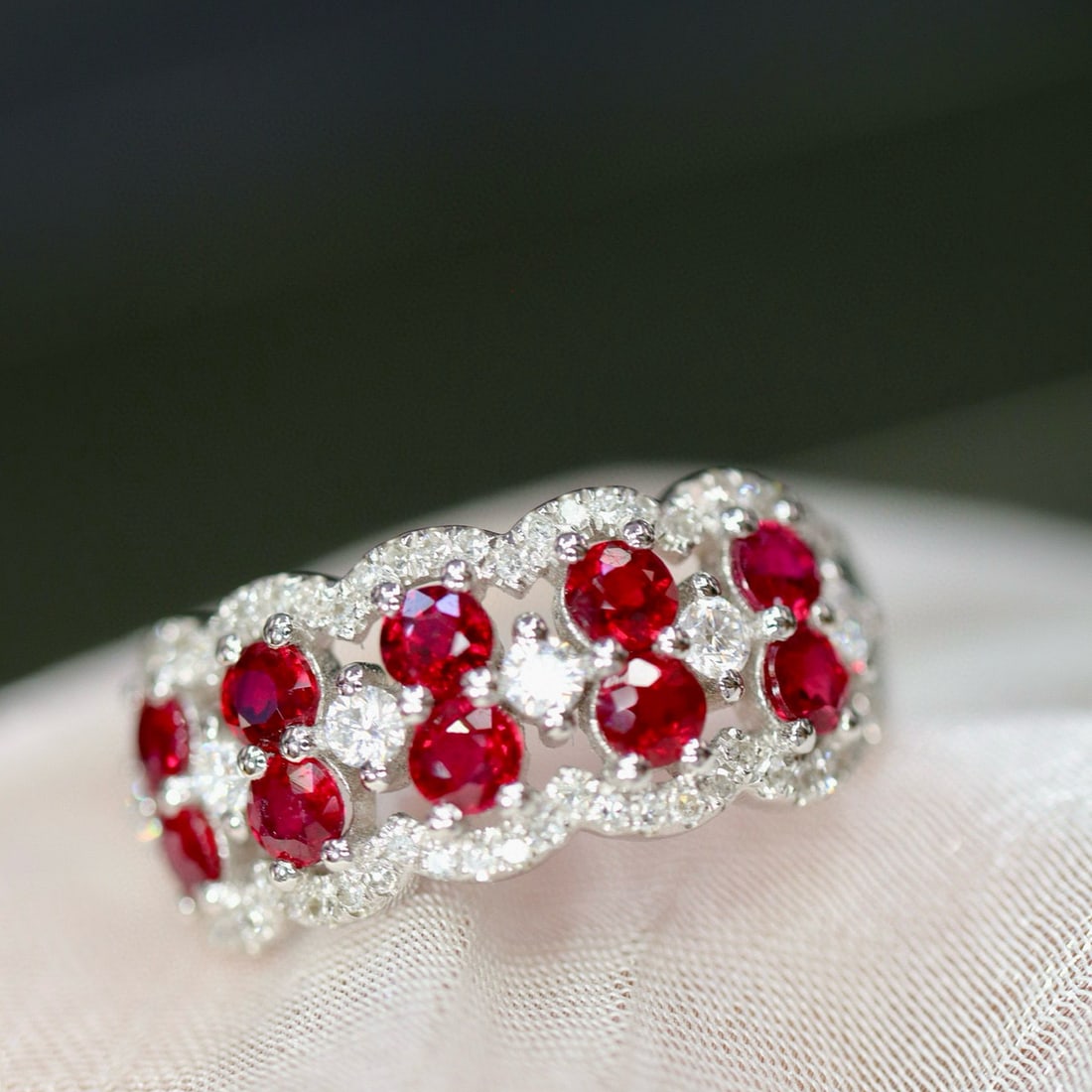 14k Gold 1.28 Ctw Natural Ruby & Diamond Ring: Ref:230987047 // gold content:14k gold // ring size:7. 25us // // main gemstone:ruby // shape:oval // carat weight:1. 06ct // color:red // treatment:natural // cut grade:g // // adjacent gemstone 2 :