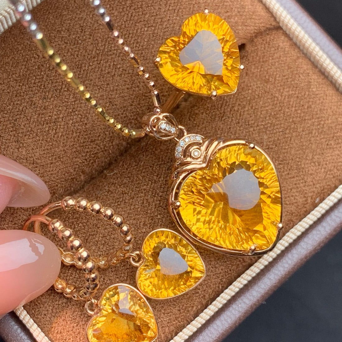 14k Gold 11 Ct Natural Citrine & Diamond Jewelry Set - 2