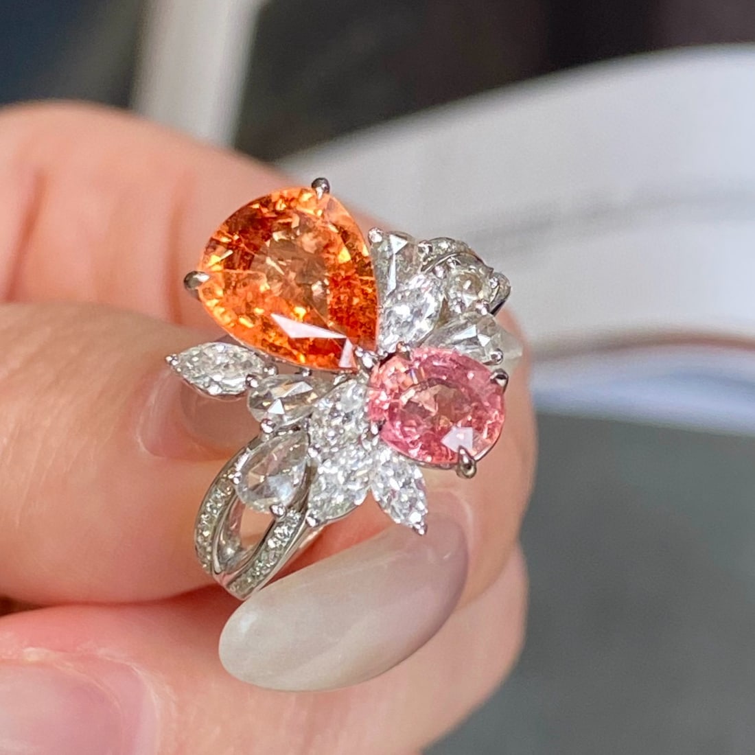14k Gold 2.96 Ctw Natural Padparadscha Sapphire & Diamond Ring - 6