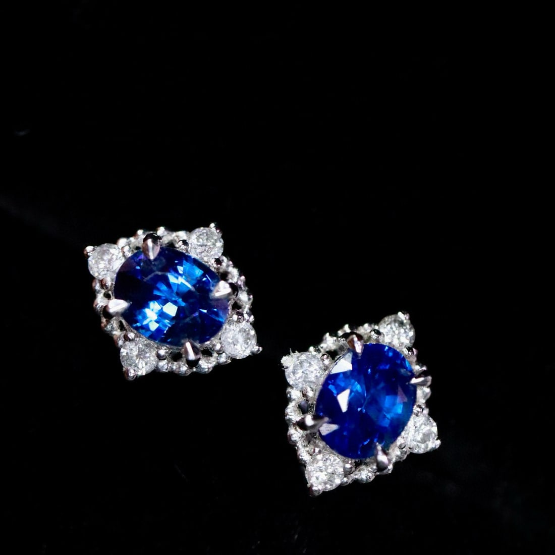 14k Gold 1.26 Ctw Natural Sapphire & Diamond Earrings - 2