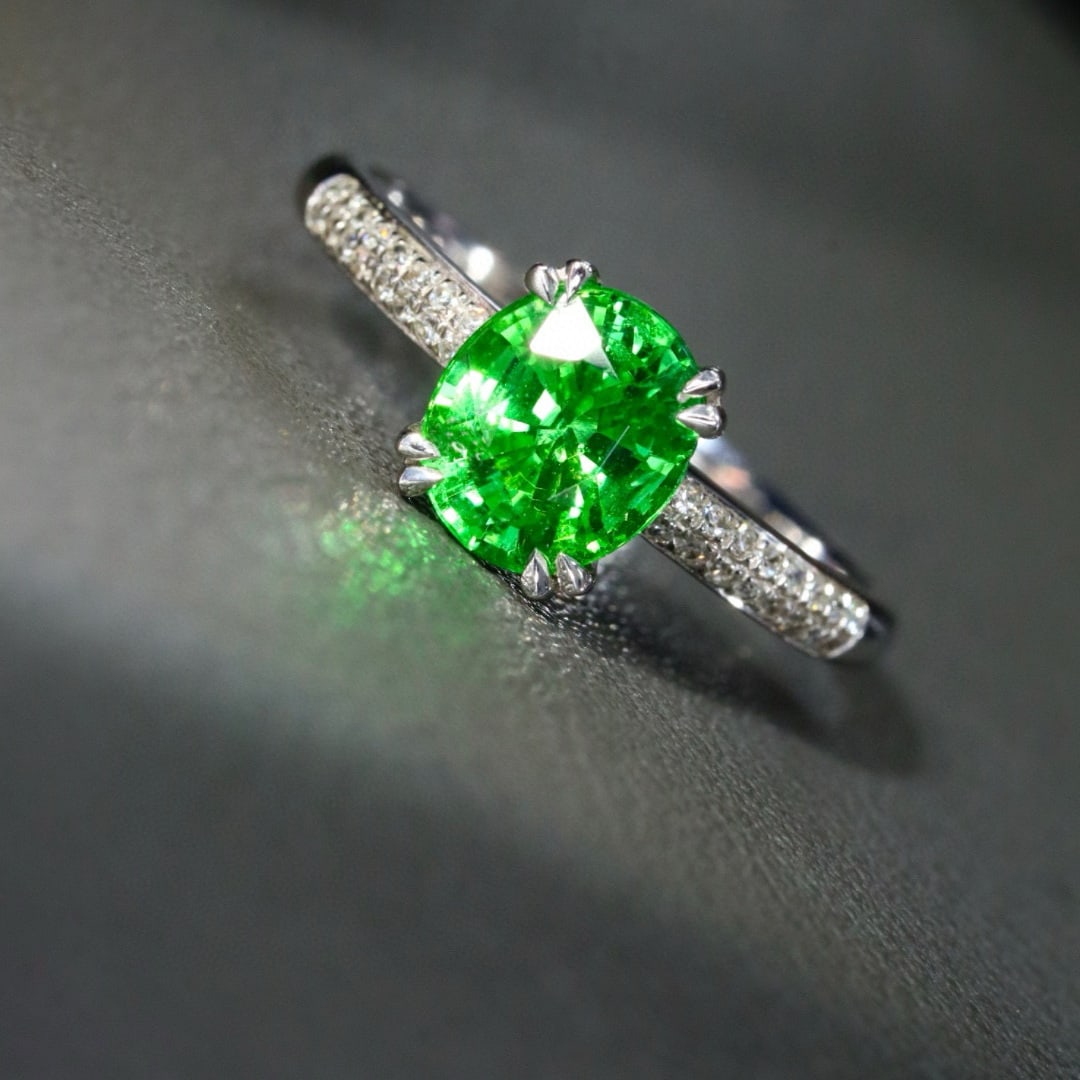 14k Gold 1.24 Ctw Natural Tsavorite & Diamond Ring - 3