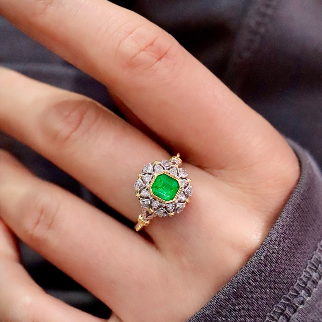 14k Gold 1.03 Ctw Natural Emerald & Diamond Ring - 6