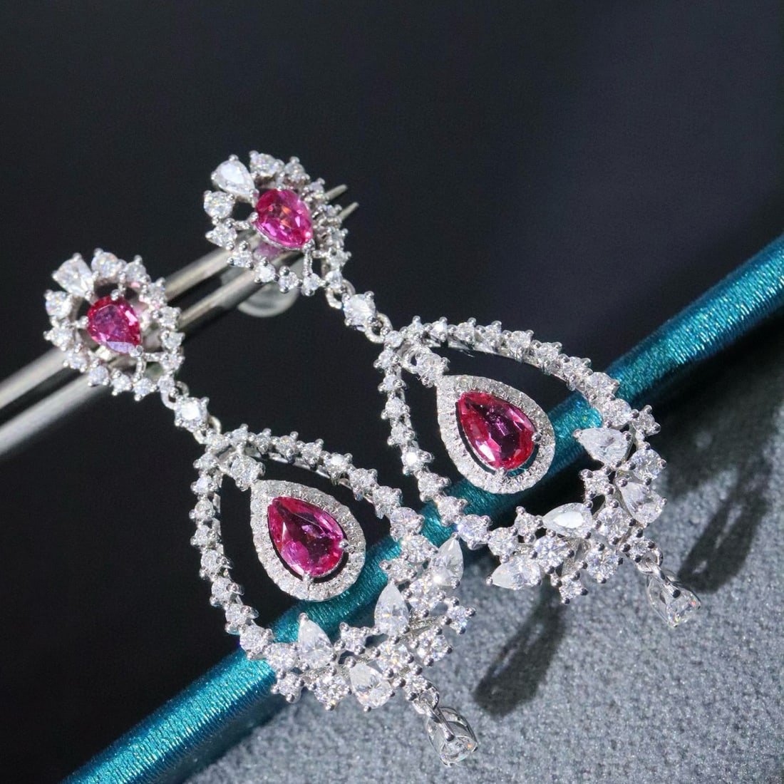 14k Gold 1.54 Ctw Natural Ruby & Diamond Earrings - 3