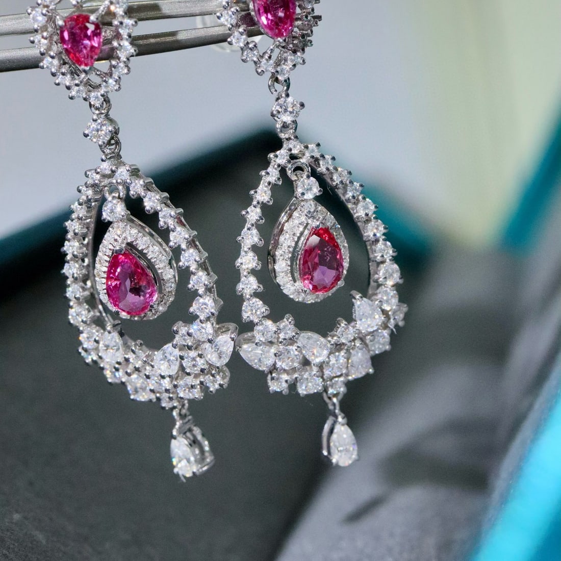 14k Gold 1.54 Ctw Natural Ruby & Diamond Earrings - 4