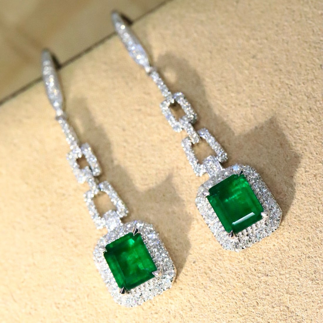 14k Gold 1.63 Ctw Natural Emerald & Diamond Earrings - 3