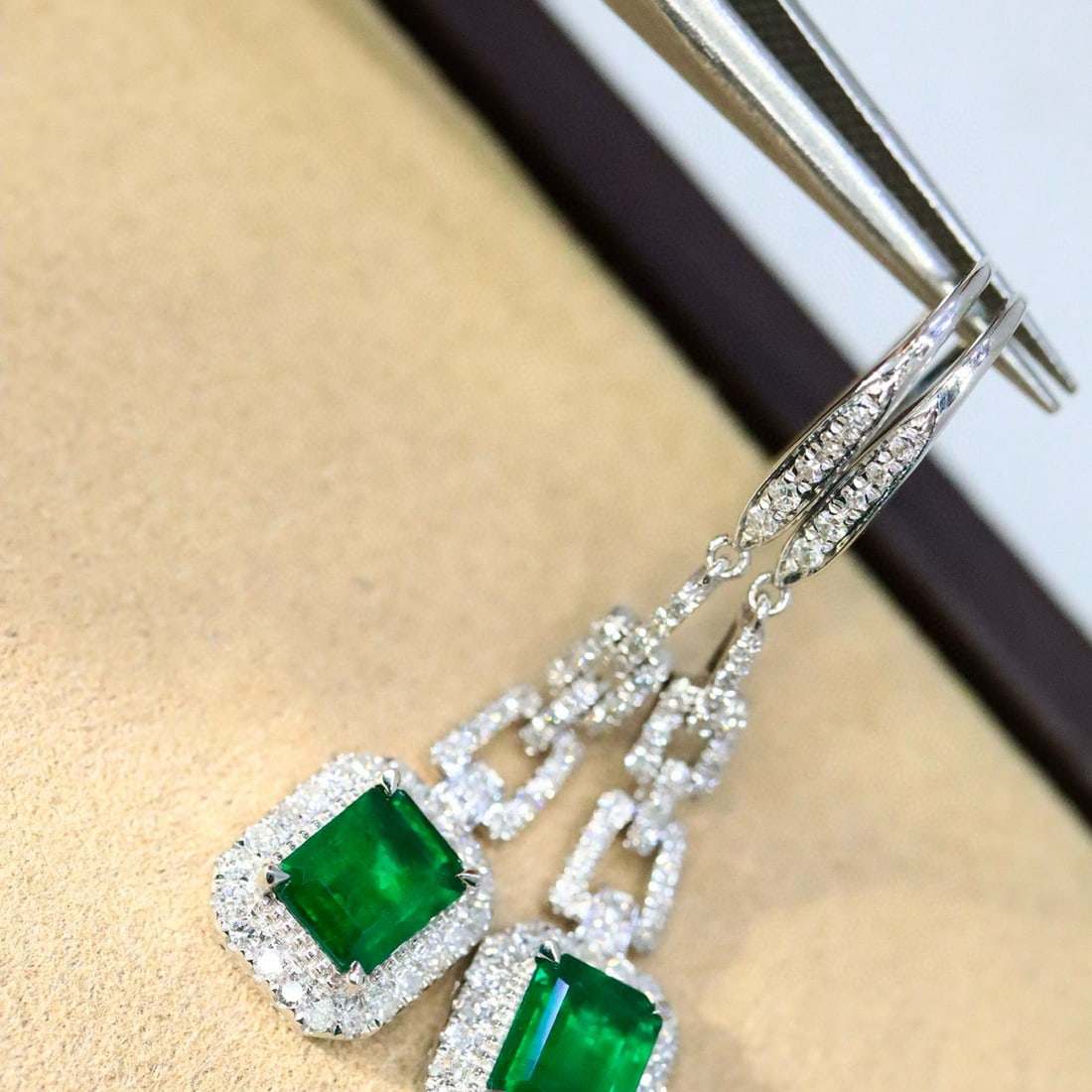 14k Gold 1.63 Ctw Natural Emerald & Diamond Earrings - 4