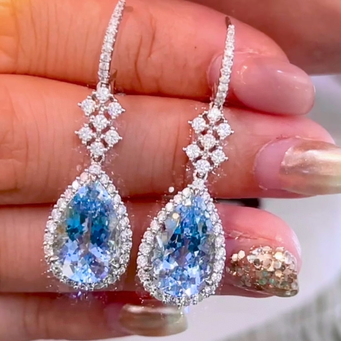 14k Gold 10.4 Ctw Natural Aquamarine & Diamond Earrings - 3