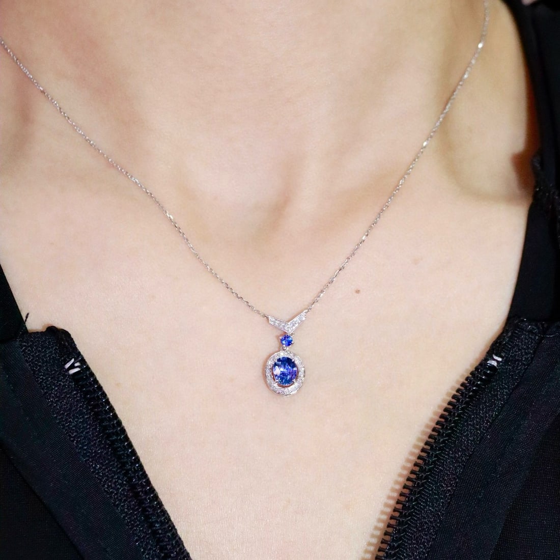 14k Gold 0.94 Ctw Natural Sapphire & Diamond Pendant( Without Chain ) - 2