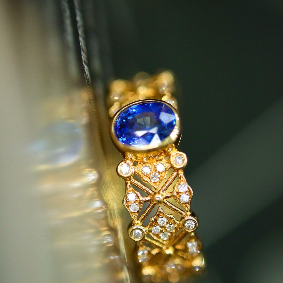 14k Gold 0.80 Ctw Natural Sapphire & Diamond Ring - 4