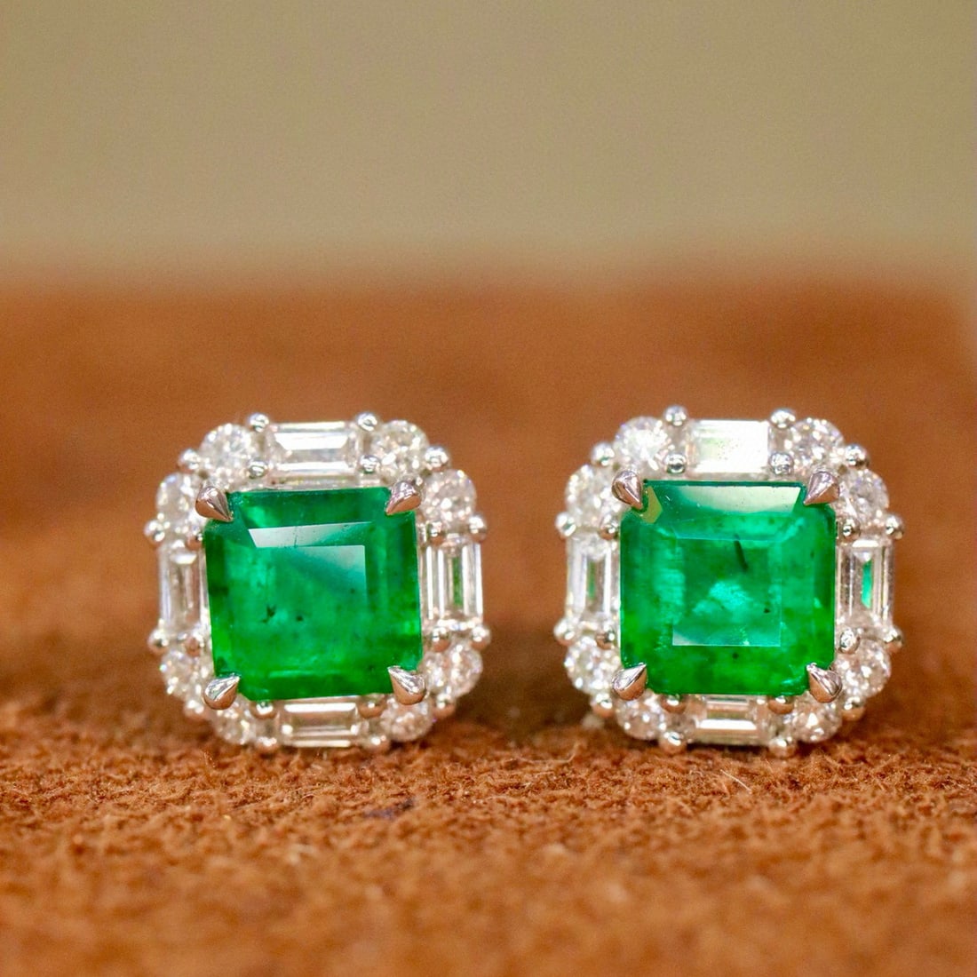 14k Gold 1.59 Ctw Natural Emerald & Diamond Earrings: Ref:230987145 // gold content:14k gold // main gemstone:emerald // shape:emerald // carat weight:1. 14ct // clarity grade:vs-si // color:green // treatment:natural // cut grade:g // // adjacent gemsto