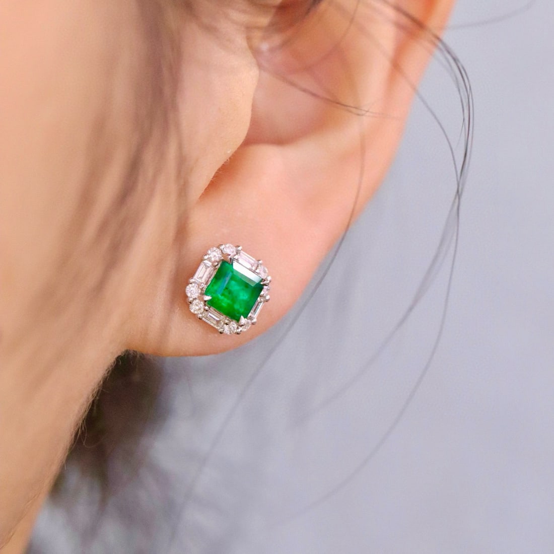 14k Gold 1.59 Ctw Natural Emerald & Diamond Earrings - 6
