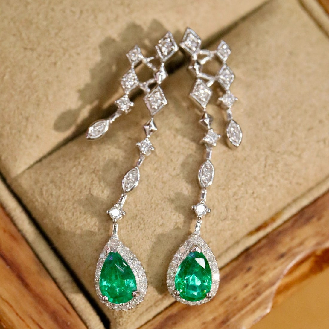 14k Gold 1.12 Ctw Natural Emerald & Diamond Earrings - 3