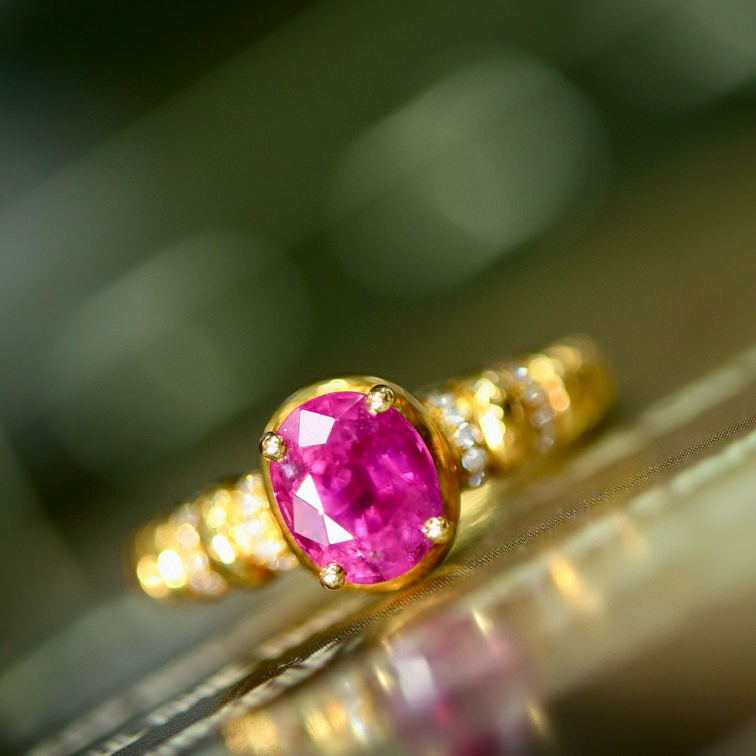 14k Gold 1.10 Ctw Natural Ruby & Diamond Ring: Ref:230987148 // gold content:14k gold // ring size:7. 25us // // main gemstone:ruby // shape:oval // carat weight:1. 0ct // clarity grade:vs-si // color:red // treatment:natural // cut grade:g // //